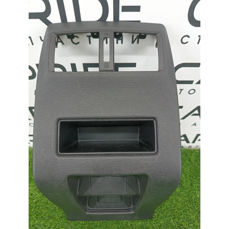 Накладка центральной консоли (салон) Mitsubishi Outlander GM4W 2022 2.50 8011C446XA