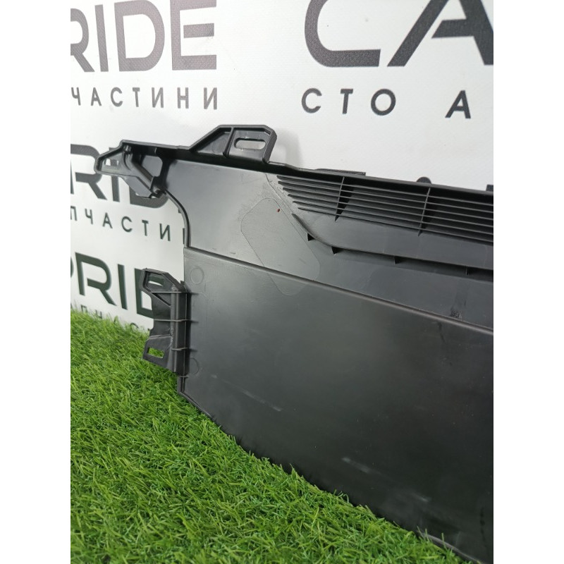 Накладка центральной консоли (салон) Mitsubishi Outlander GM4W 2022 2.50 8011C434XA