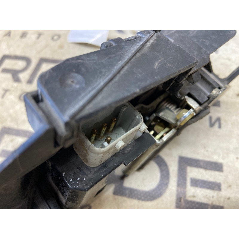 Замок дверей (кузов і елементи) BMW 5-series E39 1999 M51d25 8235113
