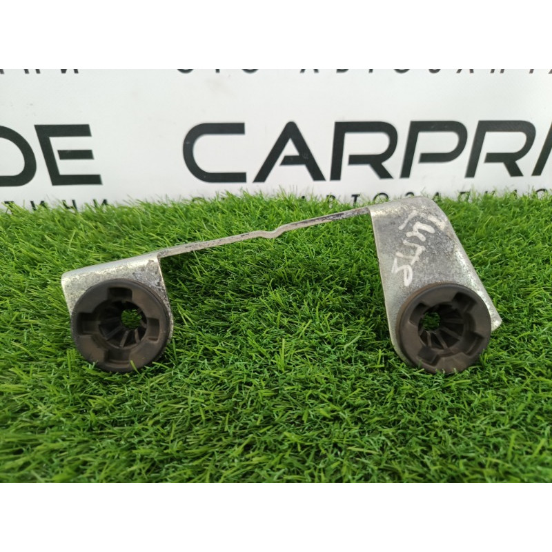 Кронштейн (двигатель и элементы) Mitsubishi Outlander GM4W 2022 2.50