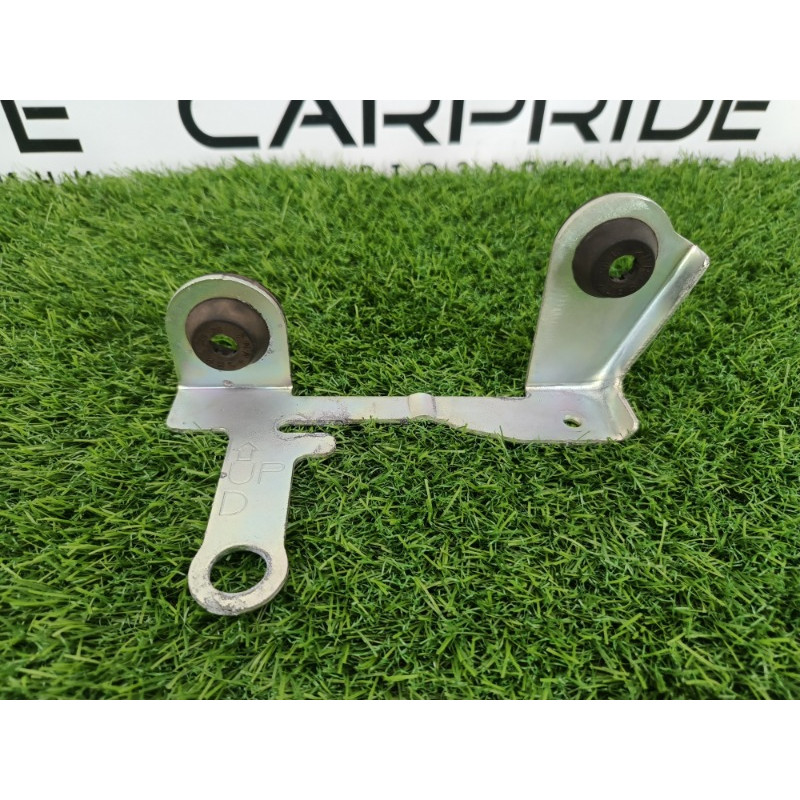 Кронштейн (двигатель и элементы) Mitsubishi Outlander GM4W 2022 2.50