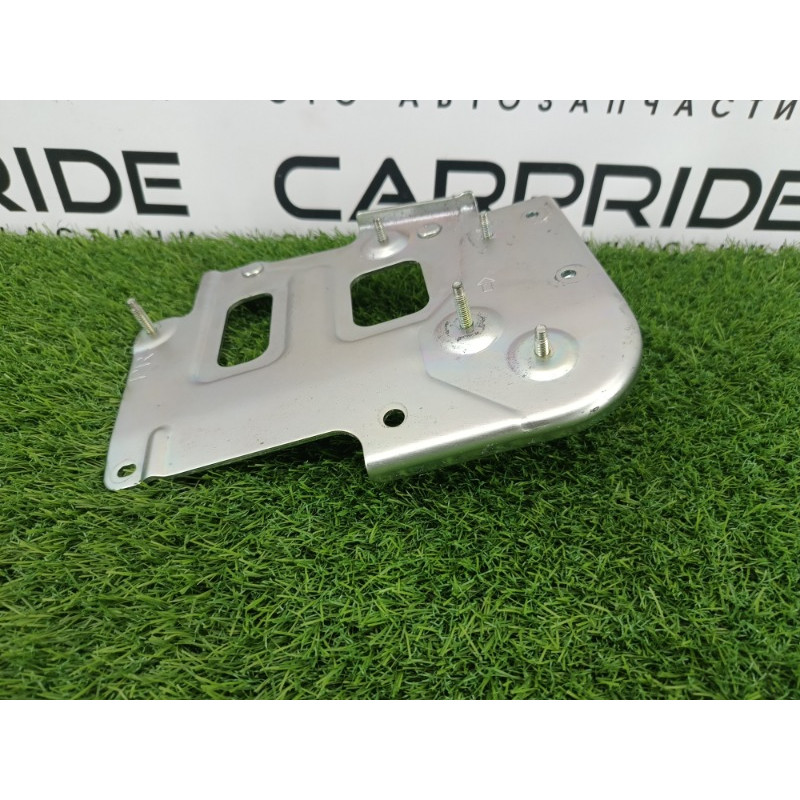 Кронштейн (двигатель и элементы) Mitsubishi Outlander GM4W 2022 2.50