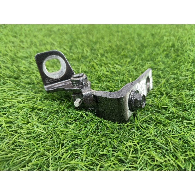 Петля дверей (кузов і елементи) Ford ESCAPE MK4 2020 1.5 H1BZ-5826811-A