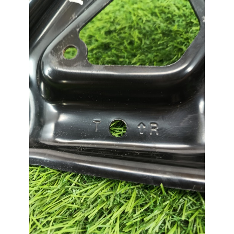 Кронштейн подрамника (подвеска) Mitsubishi Outlander GM4W 2022 2.50 4000A488