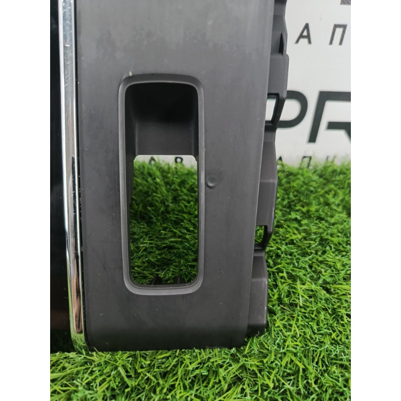 Накладка центральной консоли (салон) Mitsubishi Outlander GM4W 2022 2.50 8011C467XB