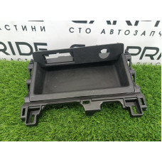 Ящик центральной консоли