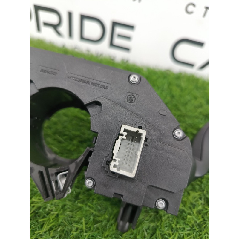 Блок подрулевых переключателей (электрика) Mitsubishi Outlander GM4W 2022 2.50 8600a934