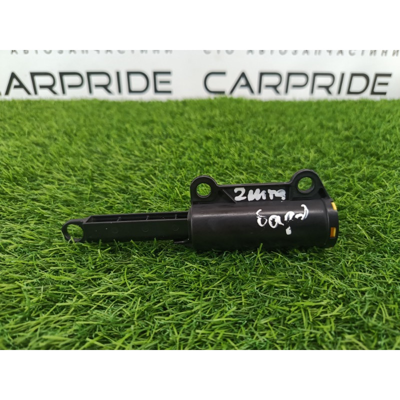 Амортизатор бардачка (салон) Mitsubishi Outlander GM4W 2022 2.50 8006A682