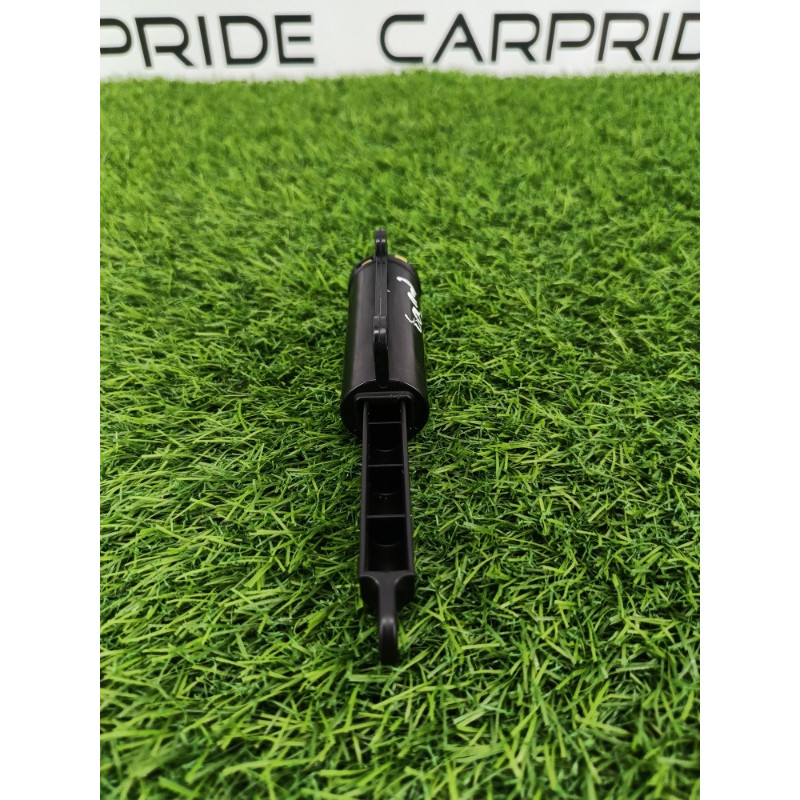 Амортизатор бардачка (салон) Mitsubishi Outlander GM4W 2022 2.50 8006A682