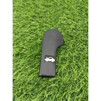 Ручка відкривання капота