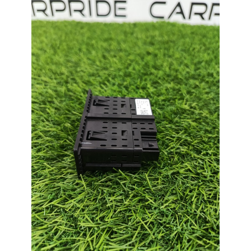 Разьем USB (электрика) Mitsubishi Outlander GM4W 2022 2.50 8718a073