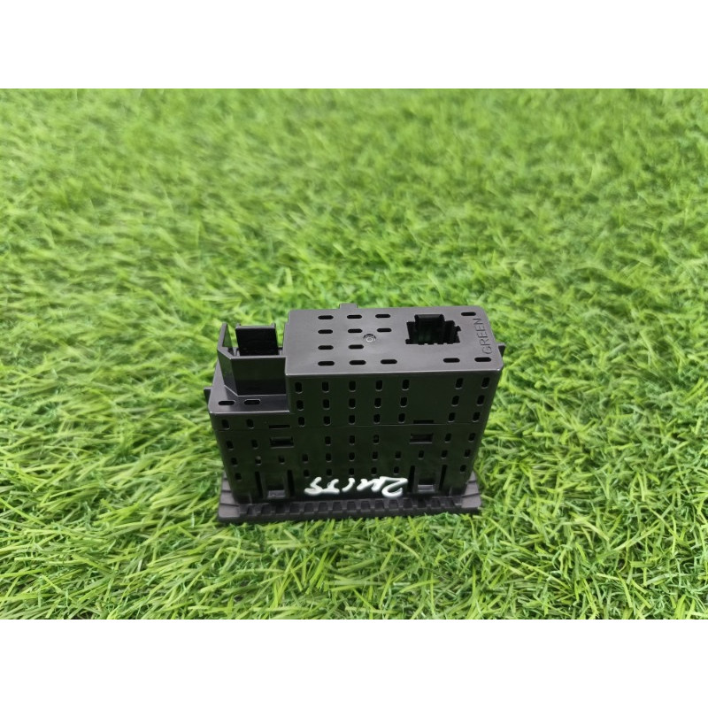 Разьем USB (электрика) Mitsubishi Outlander GM4W 2022 2.50 8718a073