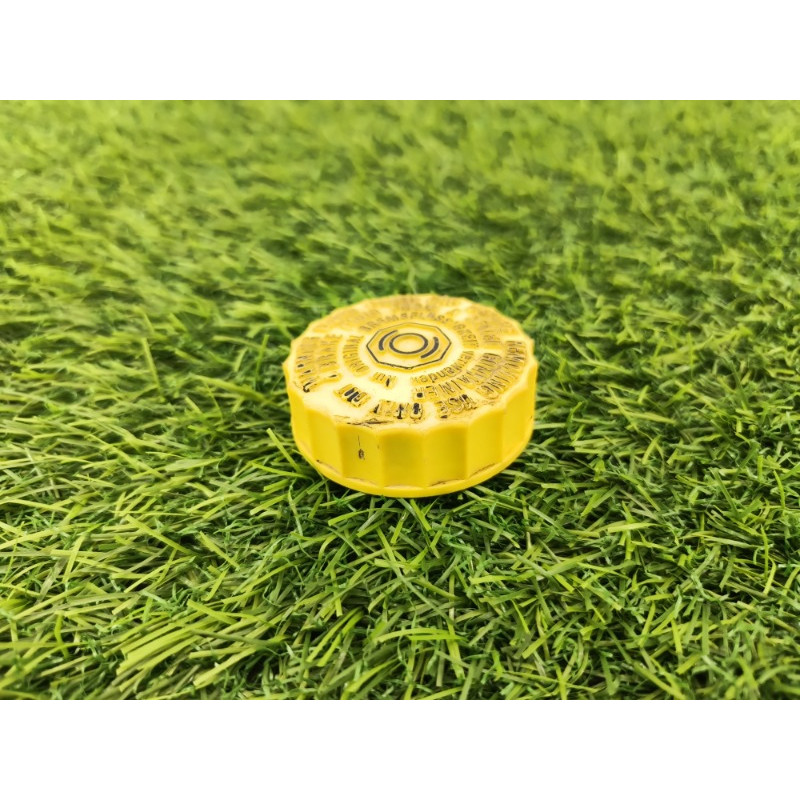 Крышка бачка тормозной жидкости (тормозная система) Volkswagen Passat B5 2003 2.5 AKN 8E0611301E