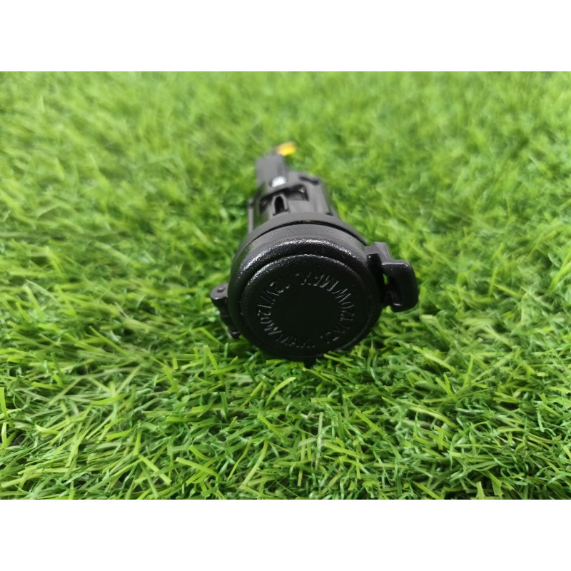 Розетка (электрика) Subaru Forester SK 2020 2.5 86711AL010