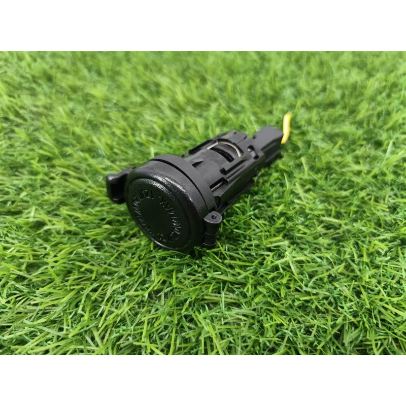 Розетка (электрика) Subaru Forester SK 2020 2.5 86711AL010