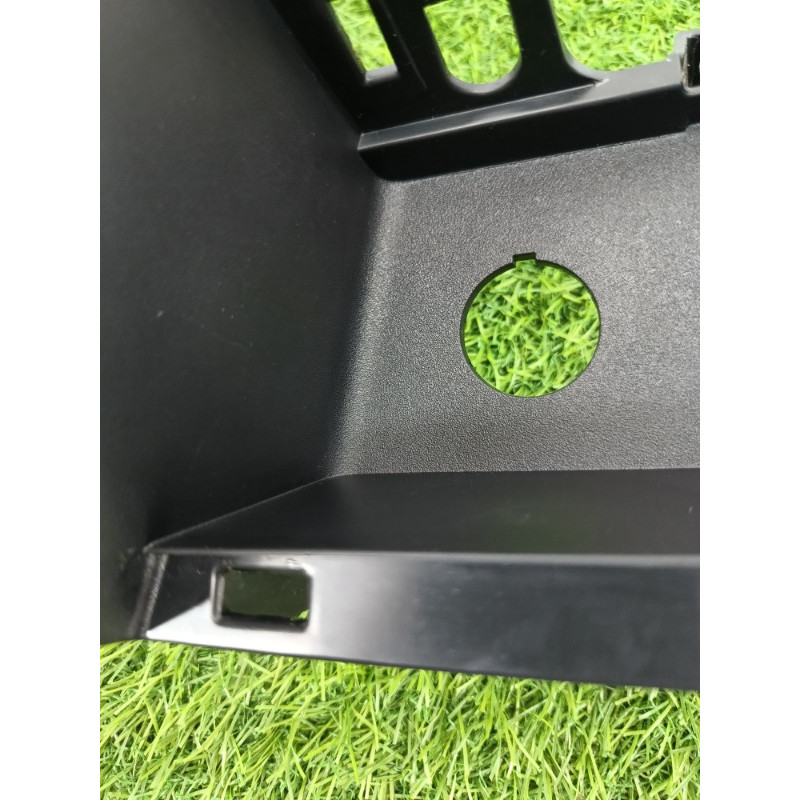 Накладка центральной консоли (салон) Subaru Forester SK 2020 2.5 66273sj000