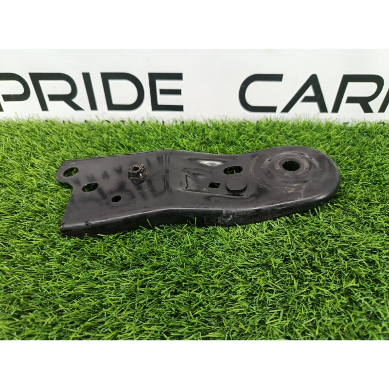 Кронштейн подрамника (подвеска) Subaru Forester SK 2020 2.5 20157FL010
