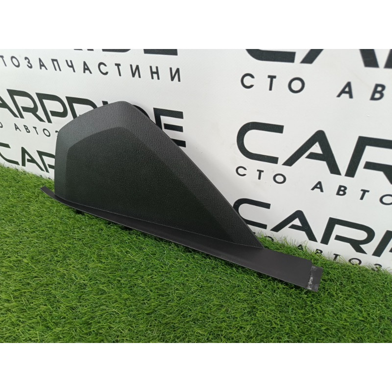 Накладка торпеды боковая (салон) Mitsubishi Outlander GM4W 2022 2.50 8002C736XA