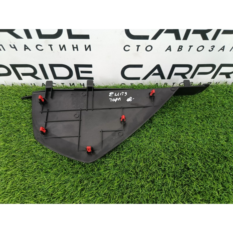 Накладка торпеды боковая (салон) Mitsubishi Outlander GM4W 2022 2.50 8002C736XA