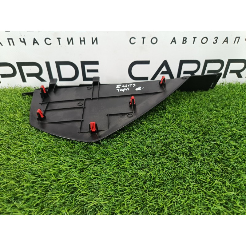 Накладка торпеды боковая (салон) Mitsubishi Outlander GM4W 2022 2.50 8002C736XA