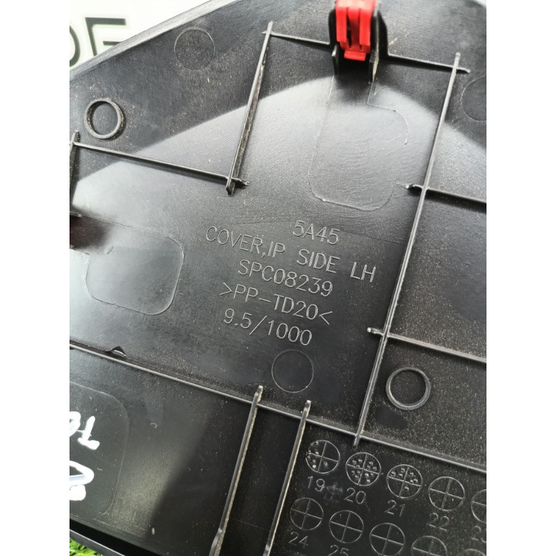 Накладка торпеды боковая (салон) Mitsubishi Outlander GM4W 2022 2.50 8002C736XA