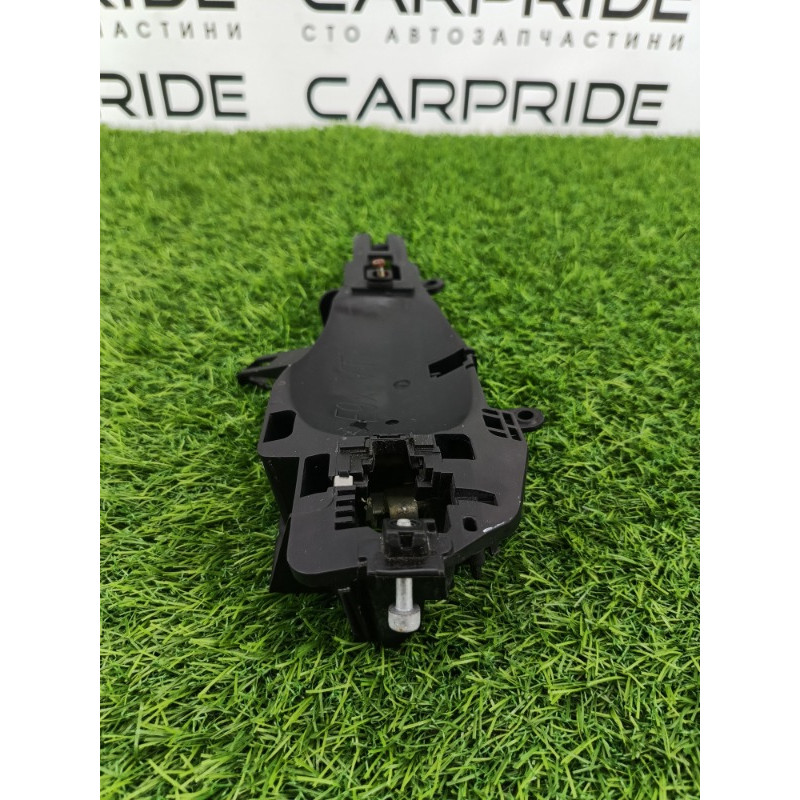 Кронштейн ручки двери (кузов и элементы) BMW 3-series E93 2010 3.0 N52 51227199836