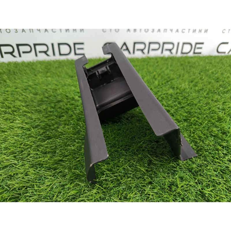 Накладка сидения (салон) Subaru Forester SK 2020 2.5 64115sj010