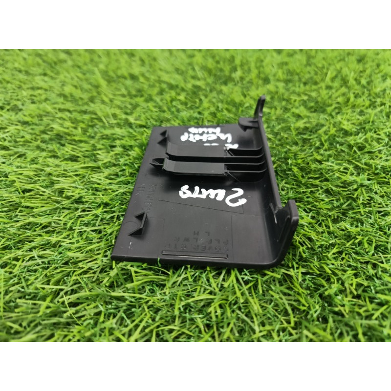 Заглушка центральной стойки (салон) Mitsubishi Outlander GM4W 2022 2.50 7211a537xa