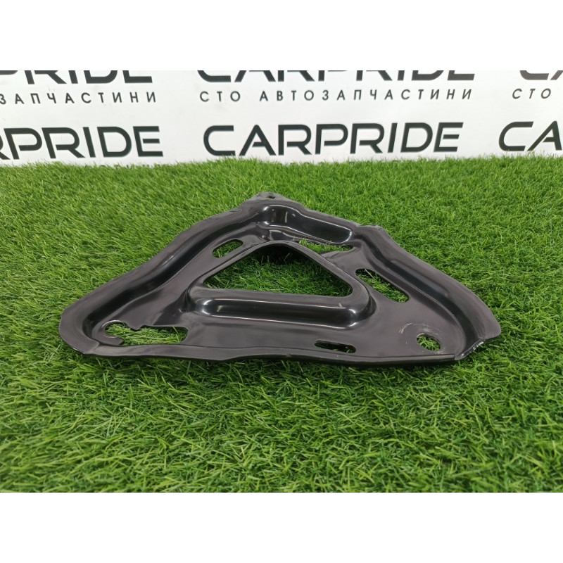 Кронштейн подрамника (подвеска) Ford ESCAPE MK4 2020 1.5 LX6Z 16060-A