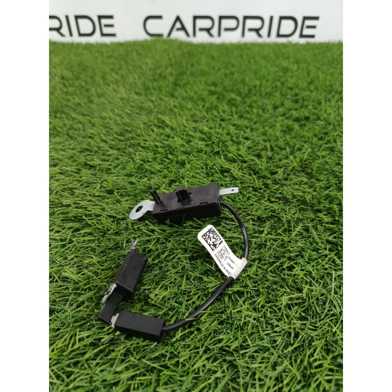 Усилитель антенны (электрика) Ford ESCAPE MK4 2020 1.5 LJ6Z18K891XB