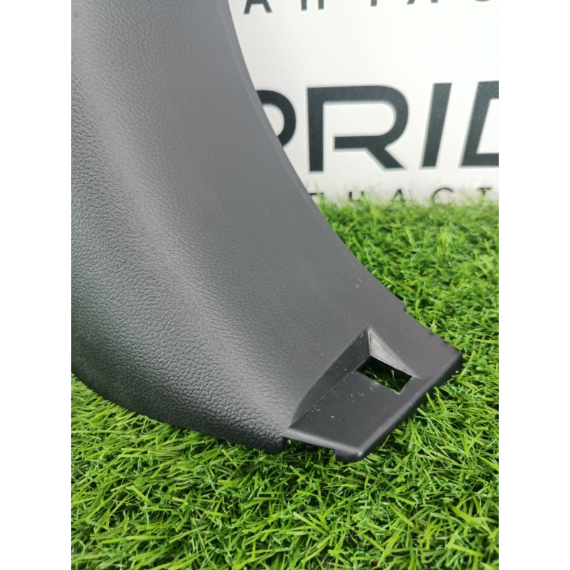 Накладка на порог (кузов и элементы) Subaru Forester SK 2020 2.5 94060SJ000VH