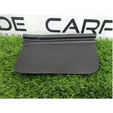 Обшивка багажника