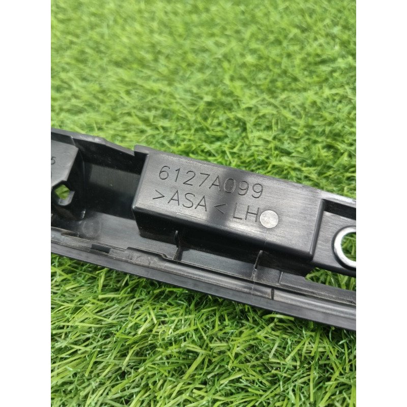 Молдинг стойки внешний (наружные элементы кузова) Mitsubishi Outlander GM4W 2022 2.50 6127a099