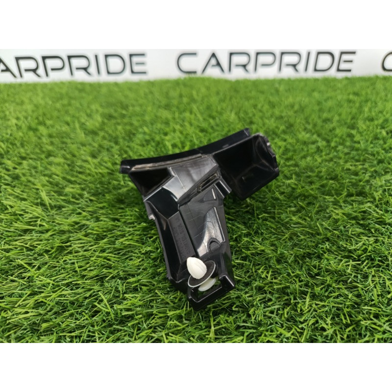 Накладка фонаря заднего (кузов и элементы) Mitsubishi Outlander GM4W 2022 2.50 5817a405