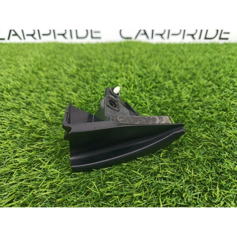 Накладка фонаря заднего (кузов и элементы) Mitsubishi Outlander GM4W 2022 2.50 5817a405