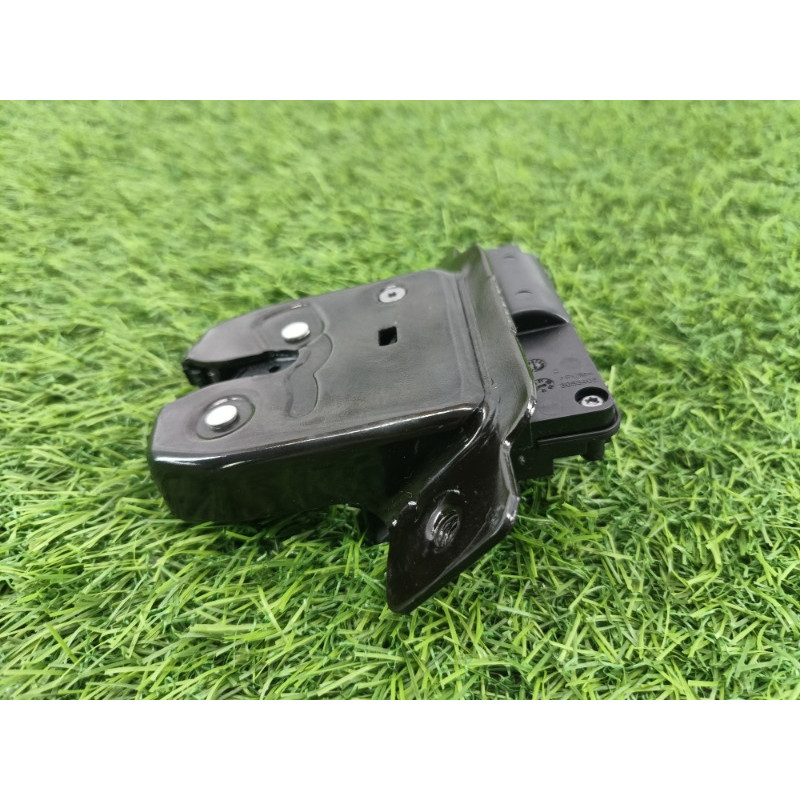 Замок багажника (кузов и элементы) Mitsubishi Outlander GM4W 2022 2.50 5808A172