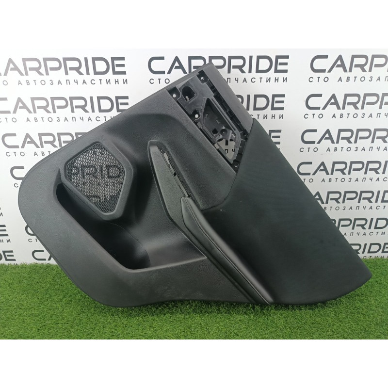 Дверная карта (салон) Mitsubishi Outlander GM4W 2022 2.50 7222C136XA