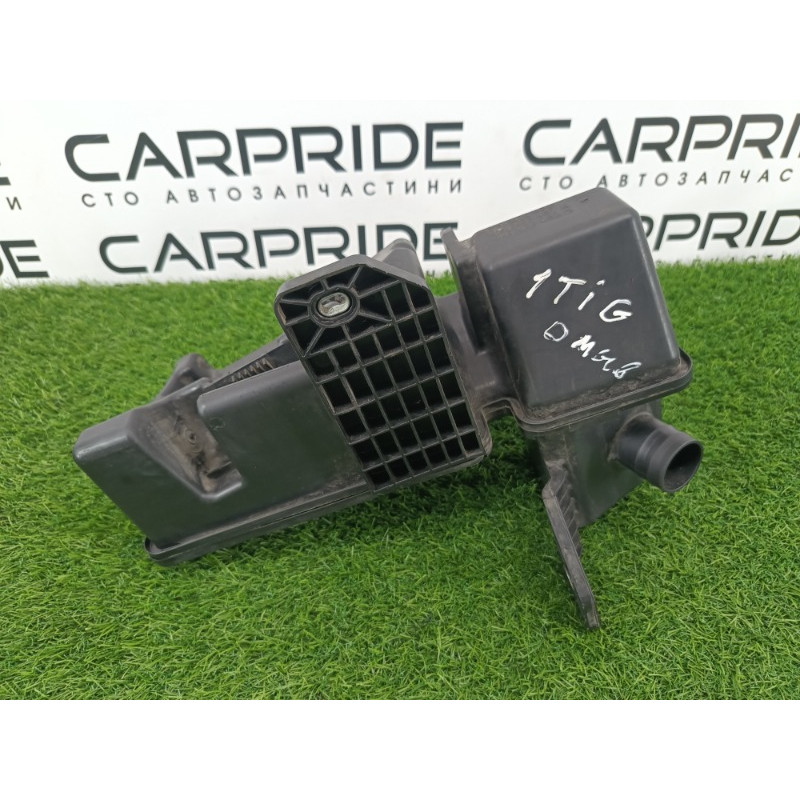 Бачок омывателя (кузов и элементы) Volkswagen Tiguan 5N 2011 1.4 CAVA 5n0955453