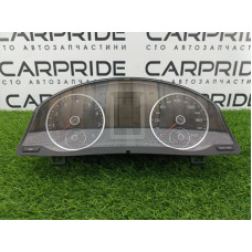 Панель приборов