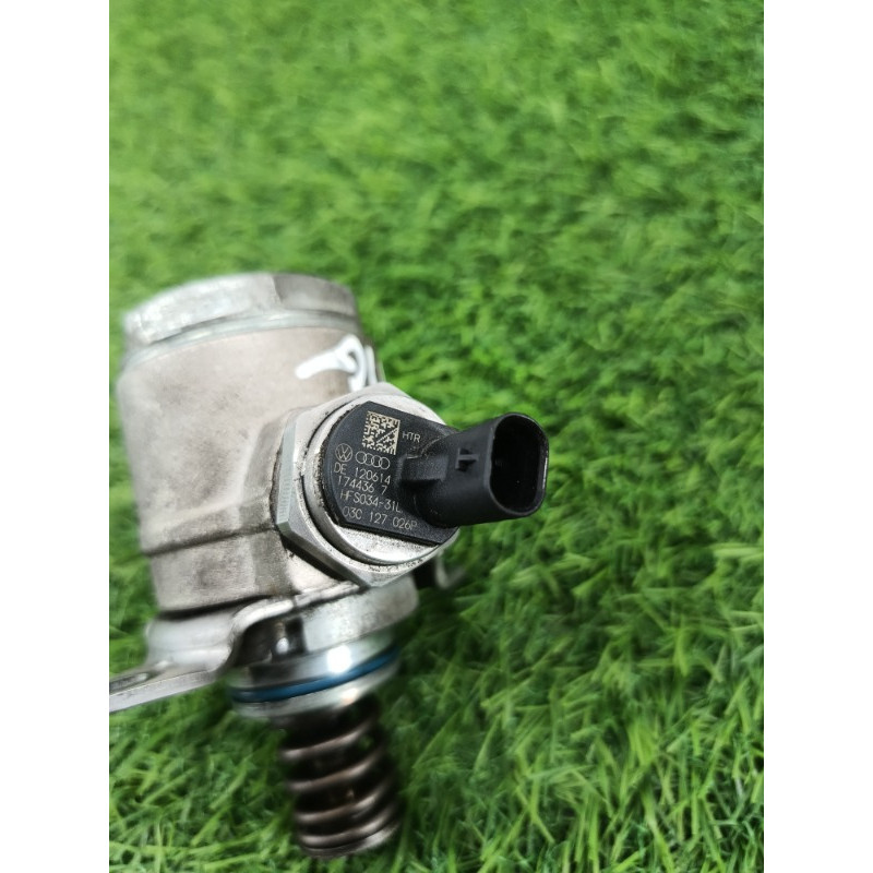 ТНВД (топливная система) Volkswagen Tiguan 5N 2011 1.4 CAVA 03C127026E