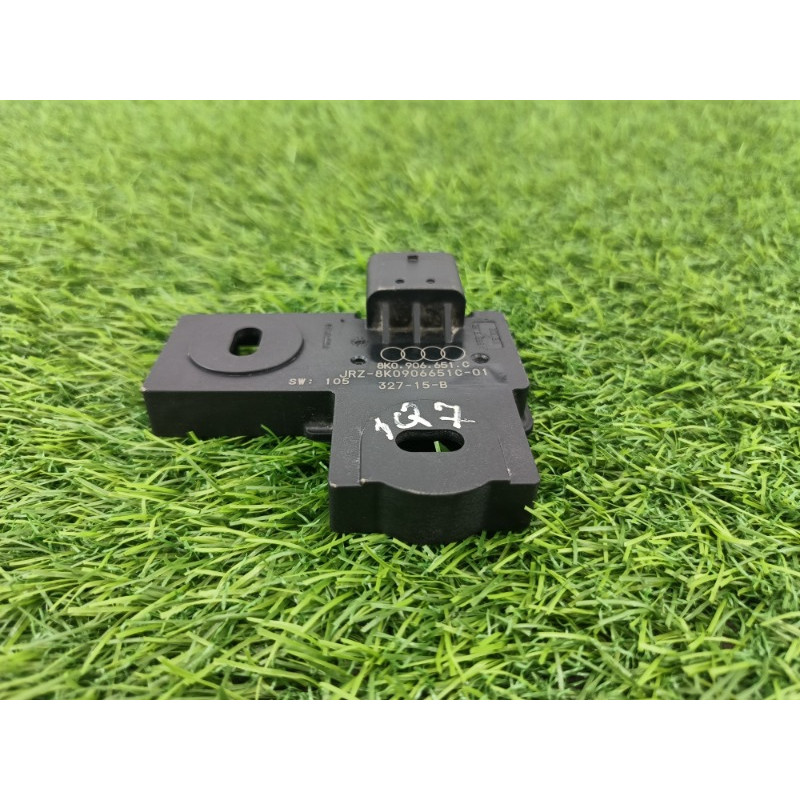 Датчик уровня топлива (электрика / датчики) Audi Q7 4M 2015 3.0 CRE 8k0906651c