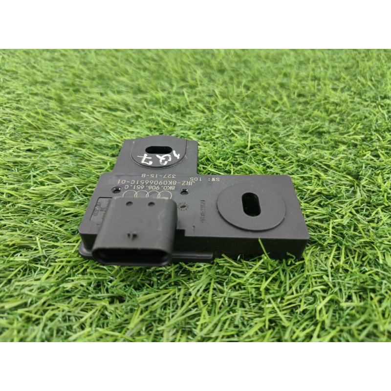 Датчик уровня топлива (электрика / датчики) Audi Q7 4M 2015 3.0 CRE 8k0906651c