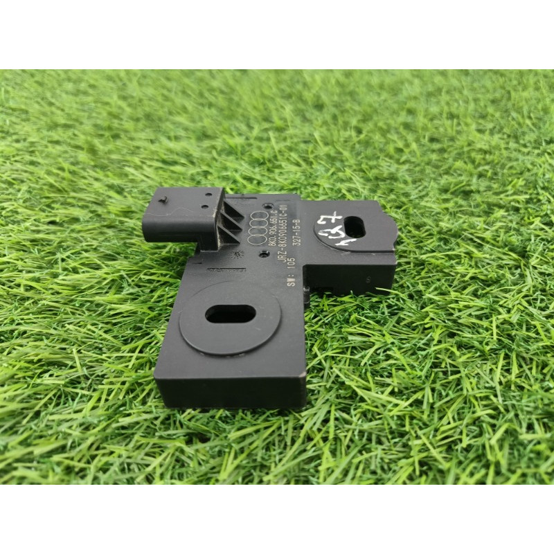 Датчик уровня топлива (электрика / датчики) Audi Q7 4M 2015 3.0 CRE 8k0906651c