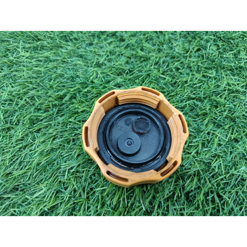 Крышка расширительного бачка (система охлаждения) Chevrolet Captiva C140 2011 2.2 D (z22d1) 94539595