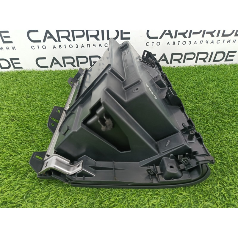 Бардачок (салон) Subaru Forester SK 2020 2.5 66121FL020VH