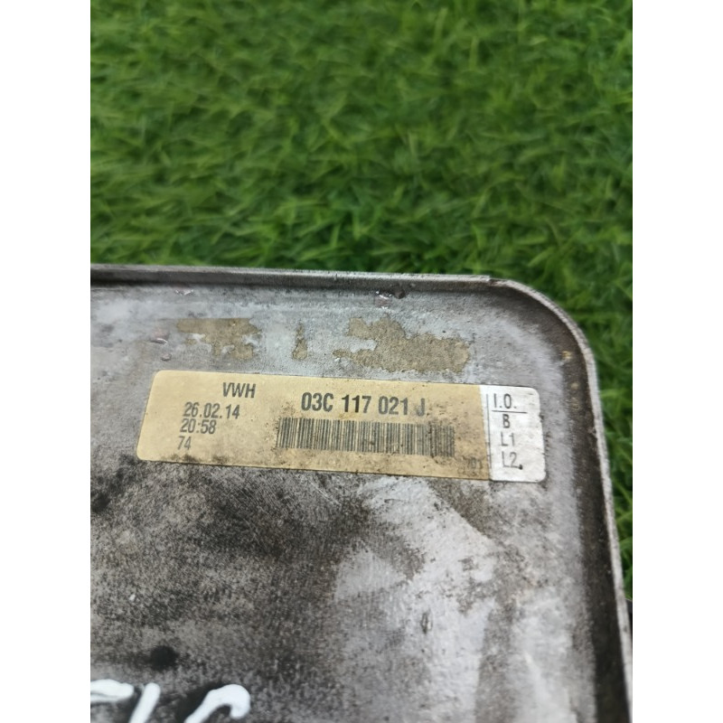 Теплообменник масляного фильтра (двигатель и элементы) Volkswagen Tiguan 5N 2011 1.4 CAVA 03c117021j