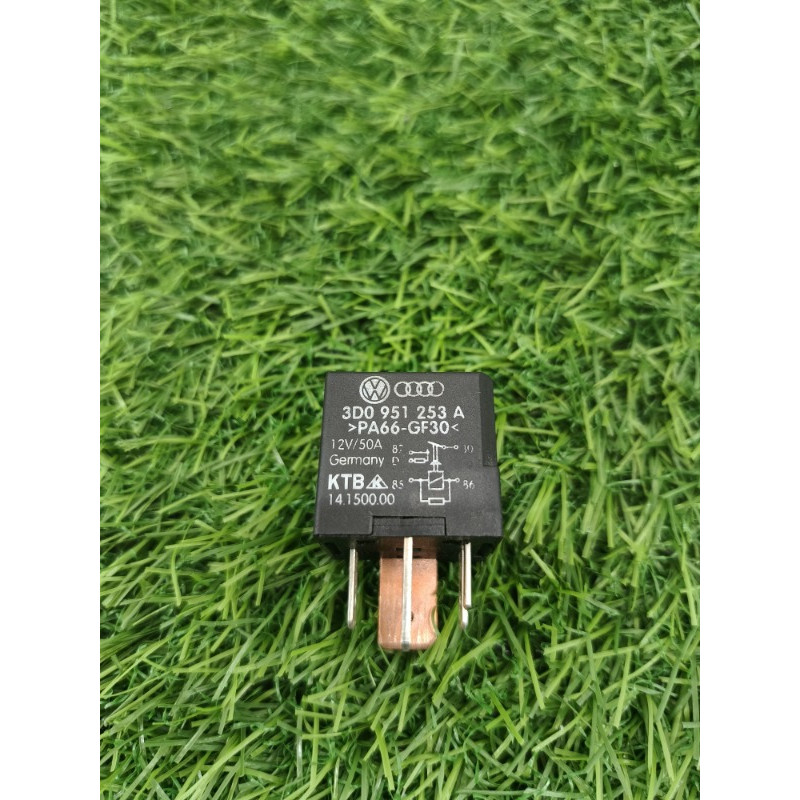 Реле (электрика) Volkswagen Tiguan 5N 2011 1.4 CAVA 3d0951253a