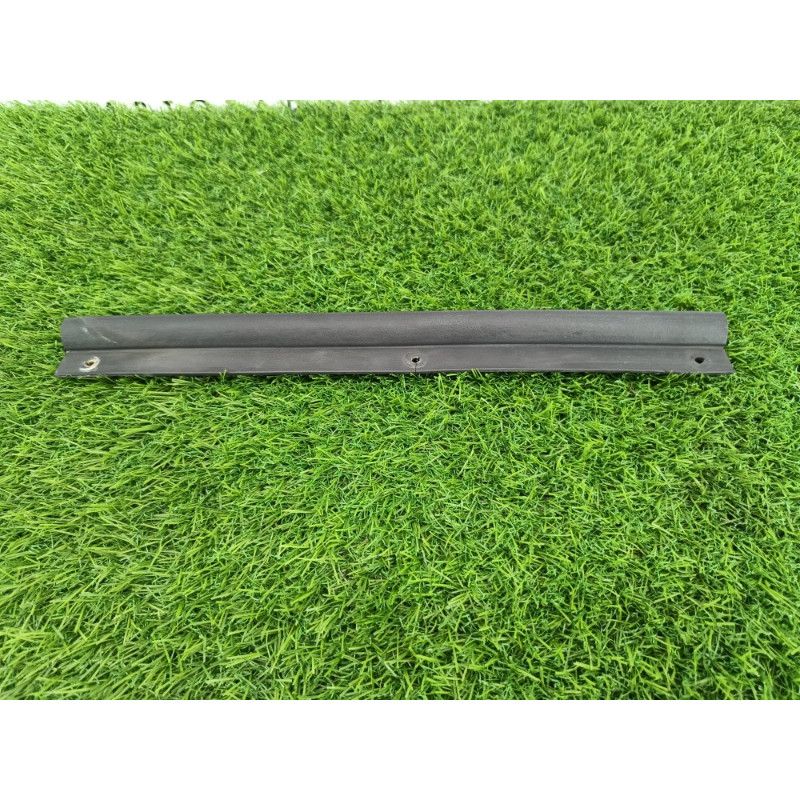 Уплотнитель капота (кузов и элементы) Chevrolet Captiva C140 2011 2.2 D (z22d1) 96983319