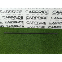 Уплотнитель капота