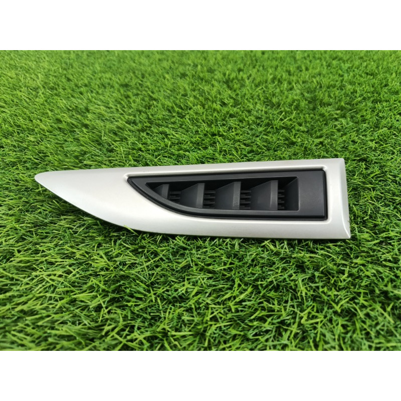 Молдинг крыла (кузов и элементы) Chevrolet Captiva C140 2011 2.2 D (z22d1) 95027406